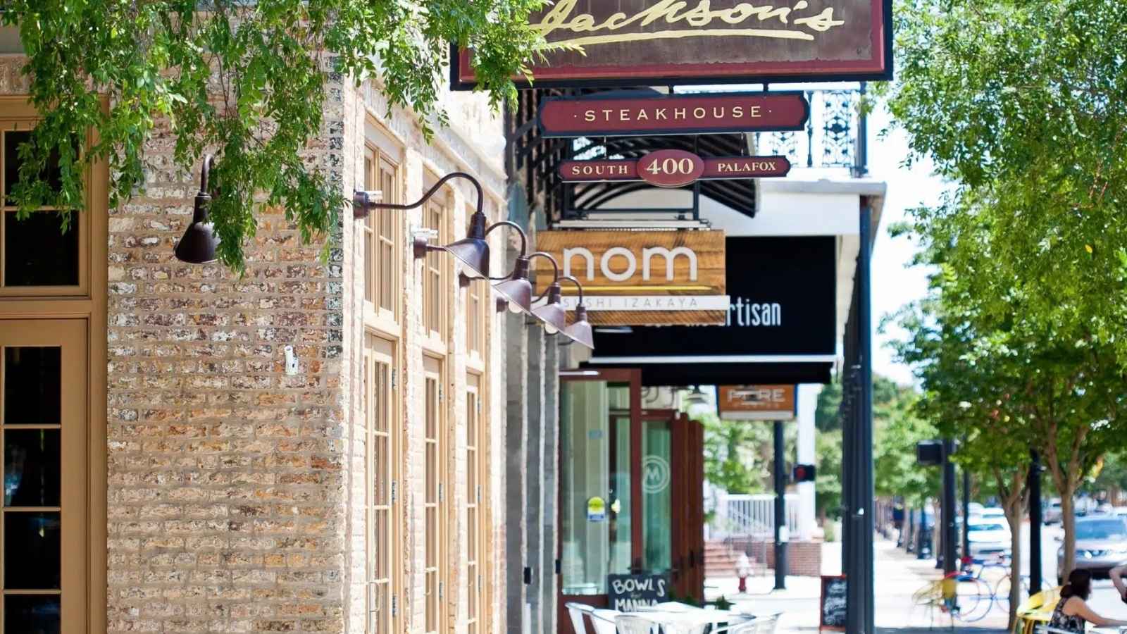 Downtown Pensacola Day Trip from the Beach: Art, History & Local Eats Blog Article
